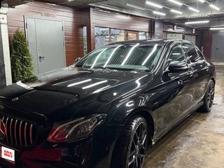 2018 Mercedes-Benz E-Класс 220 d V (W213, S213, C238), чёрный, 3150000 рублей, вид 3