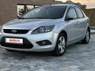 2010 Ford Focus II (North America), серебристый, 920000 рублей, вид 1