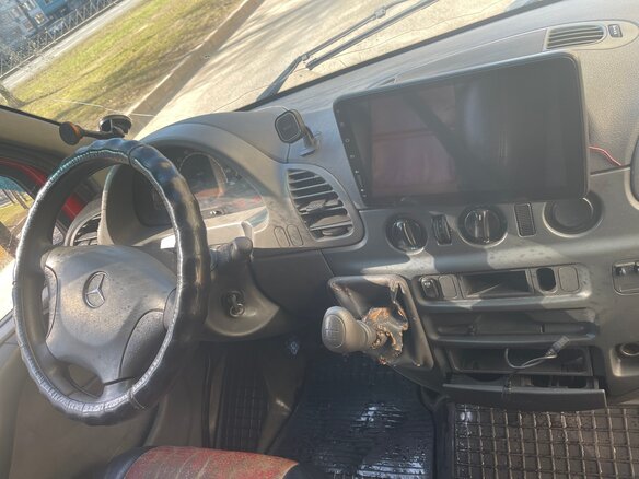 2002 Mercedes-Benz Sprinter Classic, красный, 499999 рублей - вид 3