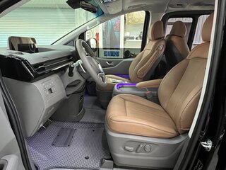 2024 Hyundai Staria I, чёрный, 7500000 рублей, вид 4