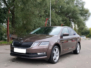2017 Skoda Octavia III (A7) Рестайлинг, коричневый, 1820000 рублей, вид 1