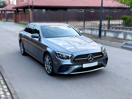 2021 Mercedes-Benz E-Класс 300 d V (W213, S213, C238) Рестайлинг, серый, 4399000 рублей, вид 1