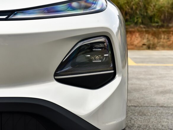 2026 Changan Qiyuan Q05 51.9 kWh II, серебристый - вид 35
