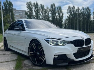 2015 BMW 3 серии 320i xDrive VI (F3x) Рестайлинг, белый, 3500000 рублей, вид 4