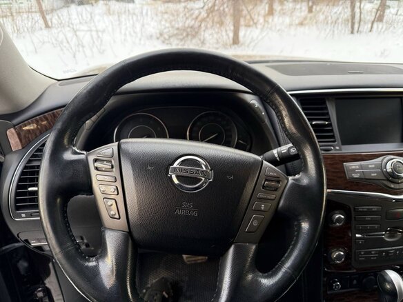 2011 Nissan Patrol VI (Y62), красный, 2000000 рублей - вид 10