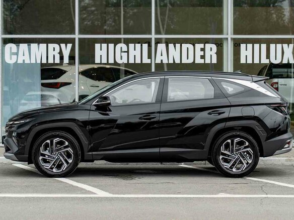 2026 Hyundai Tucson L IV Рестайлинг, чёрный, 4249000 рублей - вид 3