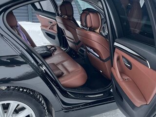 2012 BMW 5 серии 520i VI (F10/F11/F07), чёрный, 1550000 рублей, вид 5