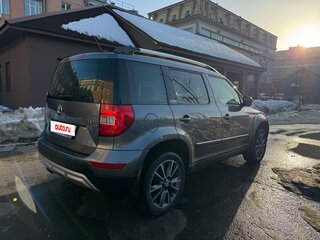 2017 Skoda Yeti I Рестайлинг, серый, 1690000 рублей, вид 5