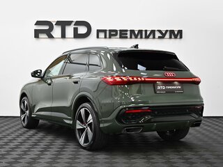 2025 Audi Q5 L III (GU), зелёный, 6390000 рублей, вид 4