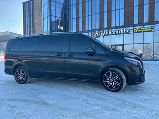2023 Mercedes-Benz V-Класс Long 300 d длинный III (W447) Рестайлинг, чёрный, 7950000 рублей, вид 3