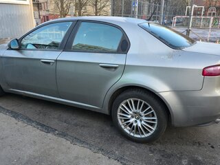 2009 Alfa Romeo 159, серый, 910000 рублей, вид 5