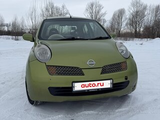2003 Nissan March III (K12), зелёный, 240000 рублей, вид 3