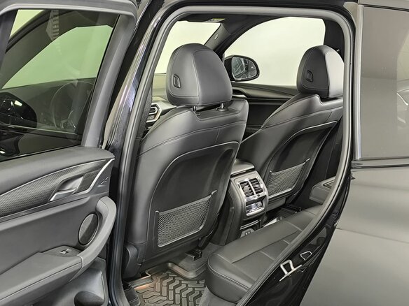 2022 BMW X3 20d xDrive III (G01) Рестайлинг, чёрный, 5215000 рублей - вид 11