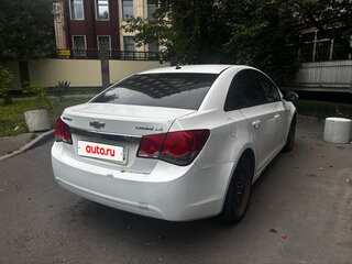 2012 Chevrolet Cruze I, белый, 600000 рублей, вид 5