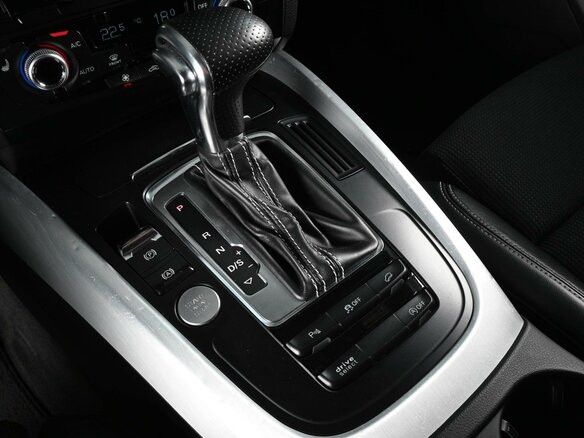 2016 Audi Q5 I (8R) Рестайлинг, белый, 2299000 рублей - вид 14