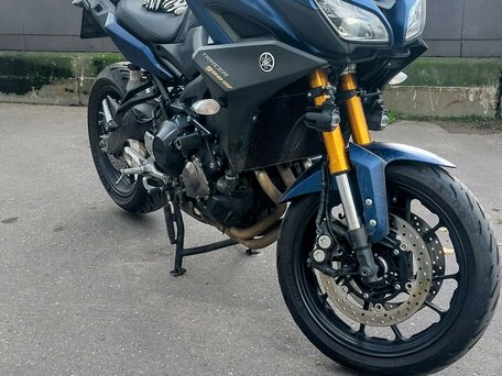 2020 Yamaha MT-09 Tracer (FJ-09), синий, 905000 рублей, вид 4