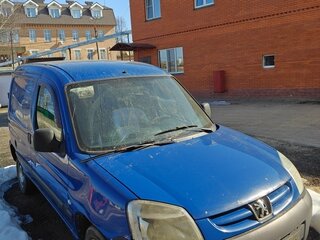 2010 Peugeot Partner II, синий, 390000 рублей, вид 2