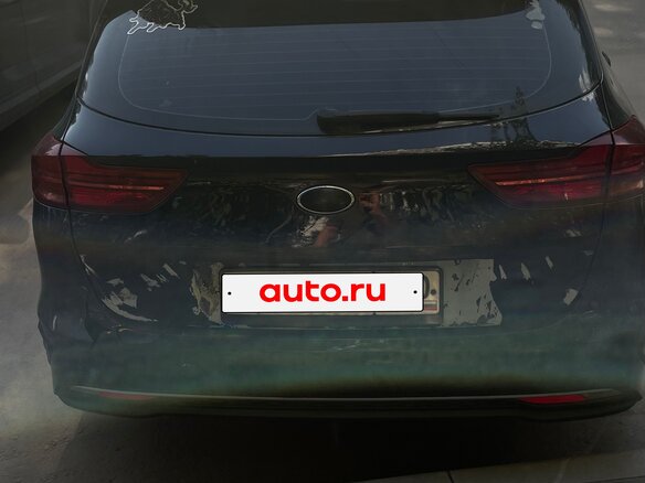 2021 Kia Ceed III, чёрный - вид 4