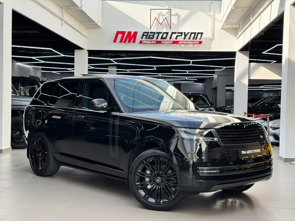2026 Land Rover Range Rover P400 MHEV V, чёрный