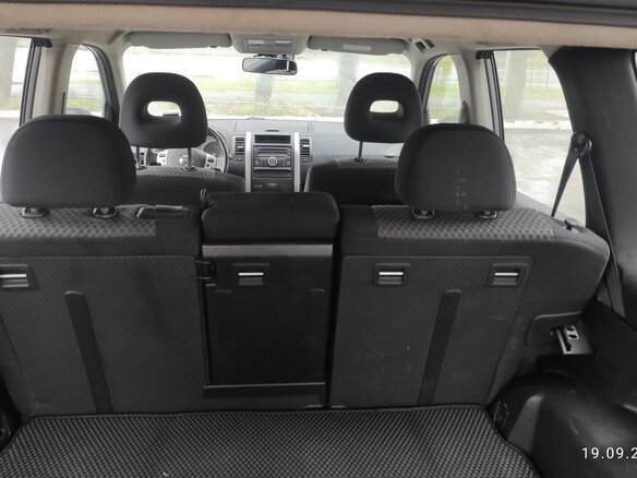 2010 Nissan X-Trail II, серый, 950000 рублей - вид 11