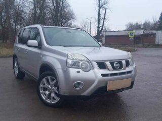 2011 Nissan X-Trail II Рестайлинг, серебристый, 940000 рублей, вид 3