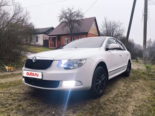 2010 Skoda Superb II, белый, 940000 рублей, вид 1
