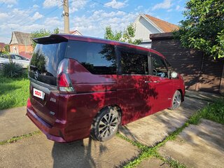 2017 Nissan Serena S-Hybrid V (C27), красный, 2000000 рублей, вид 4