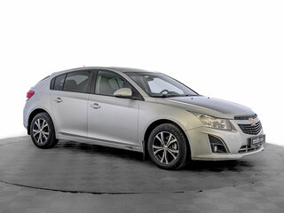 2015 Chevrolet Cruze I Рестайлинг, серебристый, 785000 рублей, вид 3
