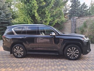 2024 Lexus LX 500d IV, чёрный, 15999999 рублей, вид 4