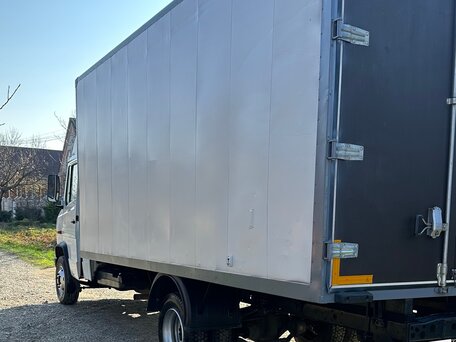 2000 Mercedes-Benz Vario, белый, 1590000 рублей, вид 3