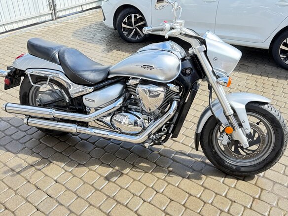 2012 Suzuki Boulevard M50, серебристый - вид 2