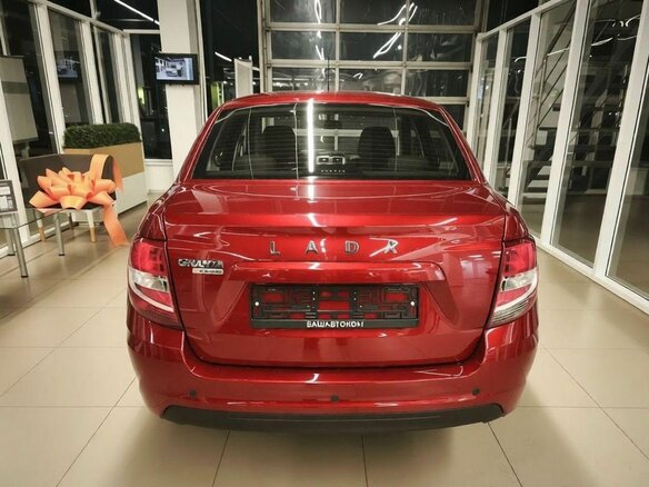 2026 Lada (ВАЗ) Granta I Рестайлинг, красный, 1230000 рублей - вид 8