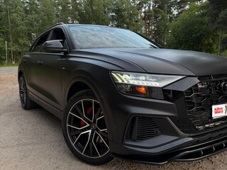 2020 Audi Q8 55 TFSI I (4M), чёрный, 7200000 рублей, вид 2