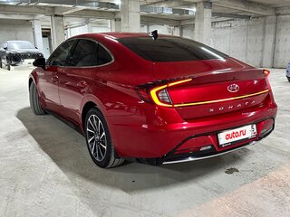 2022 Hyundai Sonata VIII (DN8), красный, 2400000 рублей, вид 3