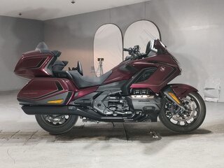 2025 Honda GL 1800 Gold Wing, красный, 4530000 рублей, вид 1
