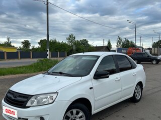 2014 Lada (ВАЗ) Granta I, белый, 300000 рублей, вид 1