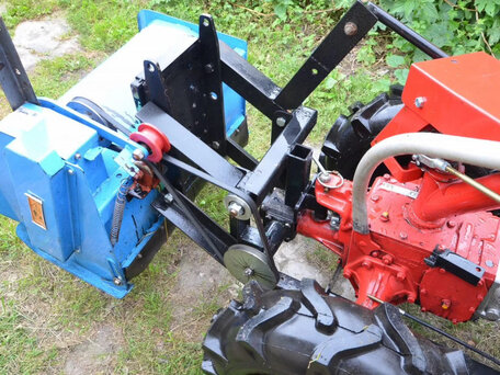2022 МТЗ (BELARUS) 09, красный, 175000 рублей, вид 3