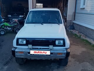 1993 Daihatsu Feroza, белый, 450000 рублей, вид 2