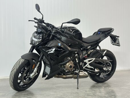 2024 BMW S 1000 R, чёрный, 1779000 рублей, вид 3