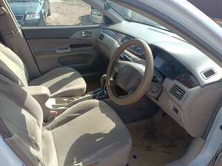 2002 Mitsubishi Lancer Cedia IX, белый, 220000 рублей, вид 5
