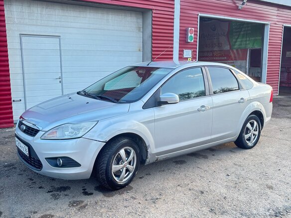 2008 Ford Focus II Рестайлинг, серебристый, 700000 рублей - вид 14