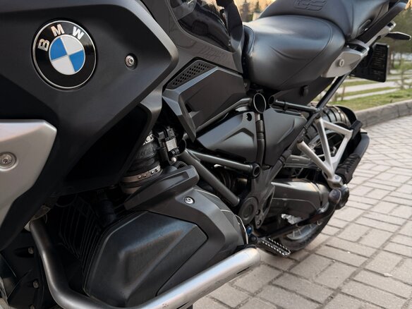 2020 BMW R 1250 GS, чёрный, 1590000 рублей - вид 14