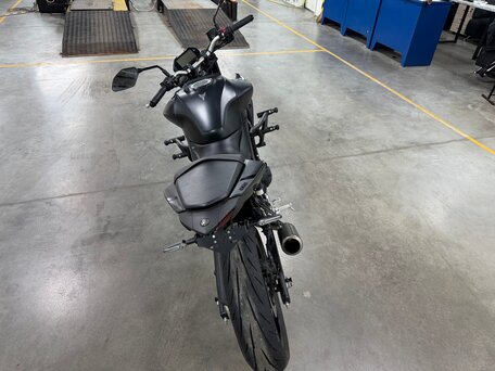 2021 Yamaha MT-03, чёрный, 450000 рублей, вид 5