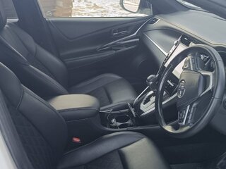 2019 Toyota Harrier III (XU60) Рестайлинг, белый, 3400000 рублей, вид 5