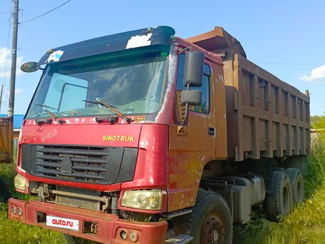 2007 Sinotruk Howo HW76, красный, 1050000 рублей, вид 2