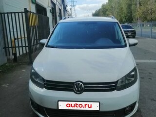2011 Volkswagen Touran I Рестайлинг 2, белый, 750000 рублей, вид 2