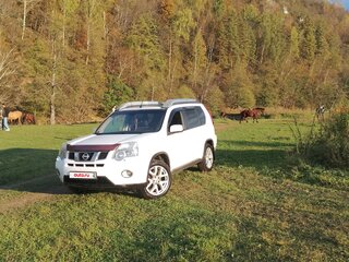 2011 Nissan X-Trail II Рестайлинг, белый, 1400000 рублей, вид 2