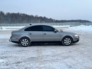 2004 Volkswagen Passat B5 Рестайлинг, белый, 400000 рублей, вид 3