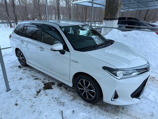 2019 Toyota Corolla Fielder XI (E160, E170) Рестайлинг 2, белый, 1699000 рублей, вид 3