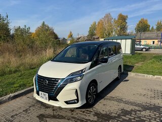 2020 Nissan Serena V (C27) Рестайлинг, белый, 2525000 рублей, вид 3